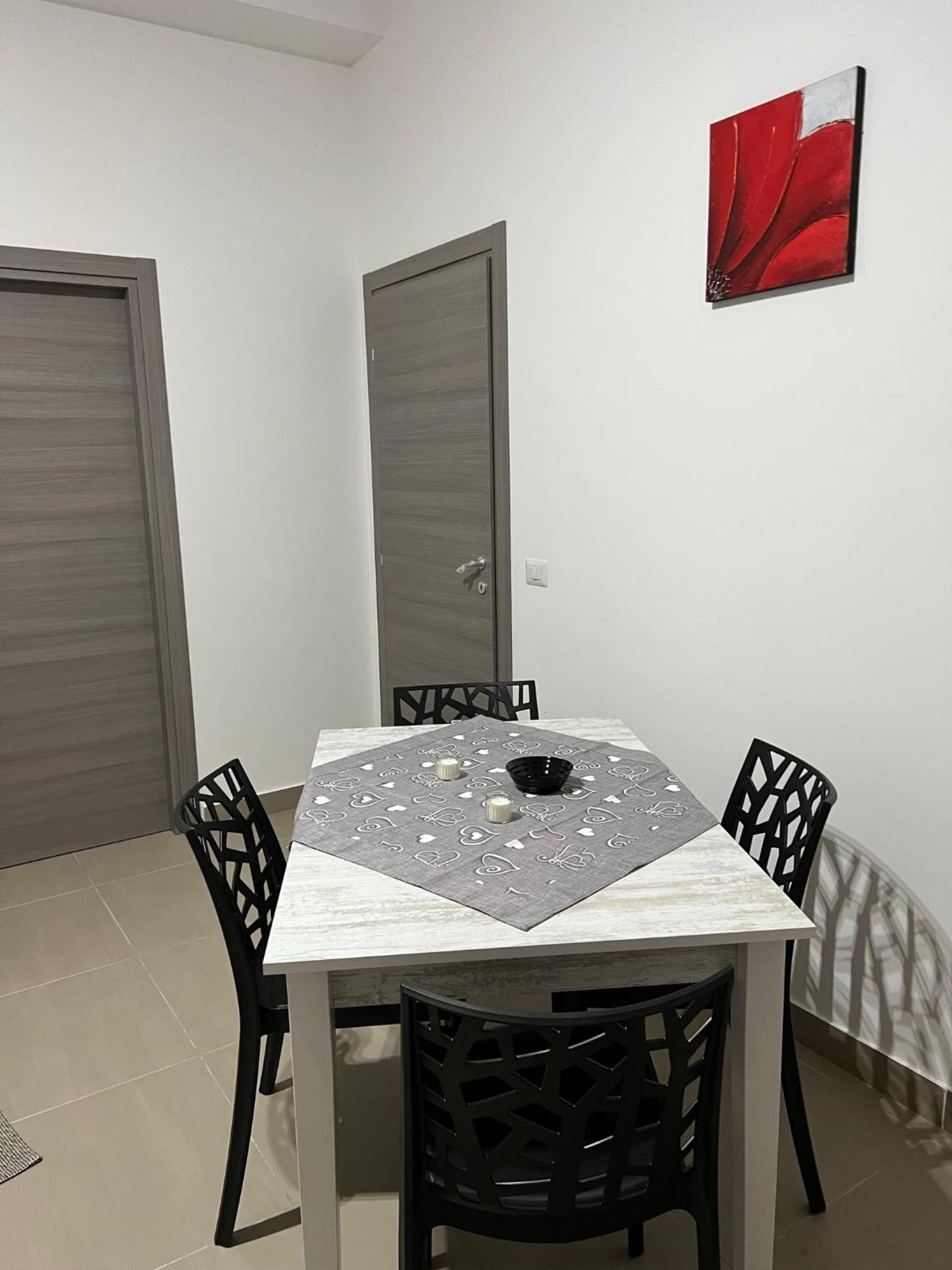 Homeshop Agira Kültér fotó